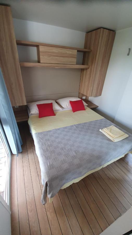Mobile Homes Suha Punta Kampor Exterior foto